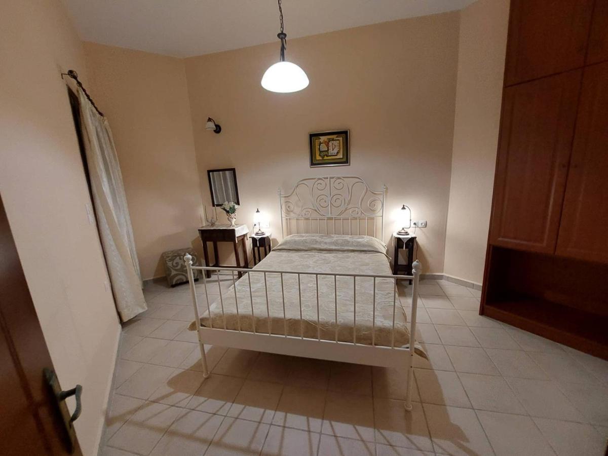 Villas El Paradiso Kouroupi Esterno foto